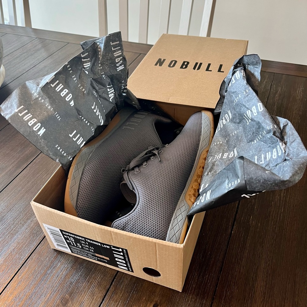 NoBull Trainer Low size 10 Mens or 11.5 Women’s